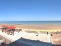Cabourg - nadmorska promenada/ogrody przed kasynem