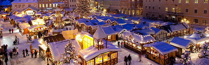 Wybierz się wirtualnie na świąteczny jarmark i zobacz wspaniałe dekoracje miast