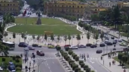 Tirana » Skanderbeg Platz.