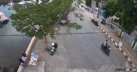 Banggai Regency - Traffic - Indonesia