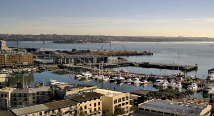 Auckland - Viaduct Harbour & Harbour Bridge - New Zealand