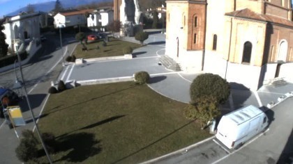 Moriago della Battaglia Church of San Leonardo, Italy Webcams